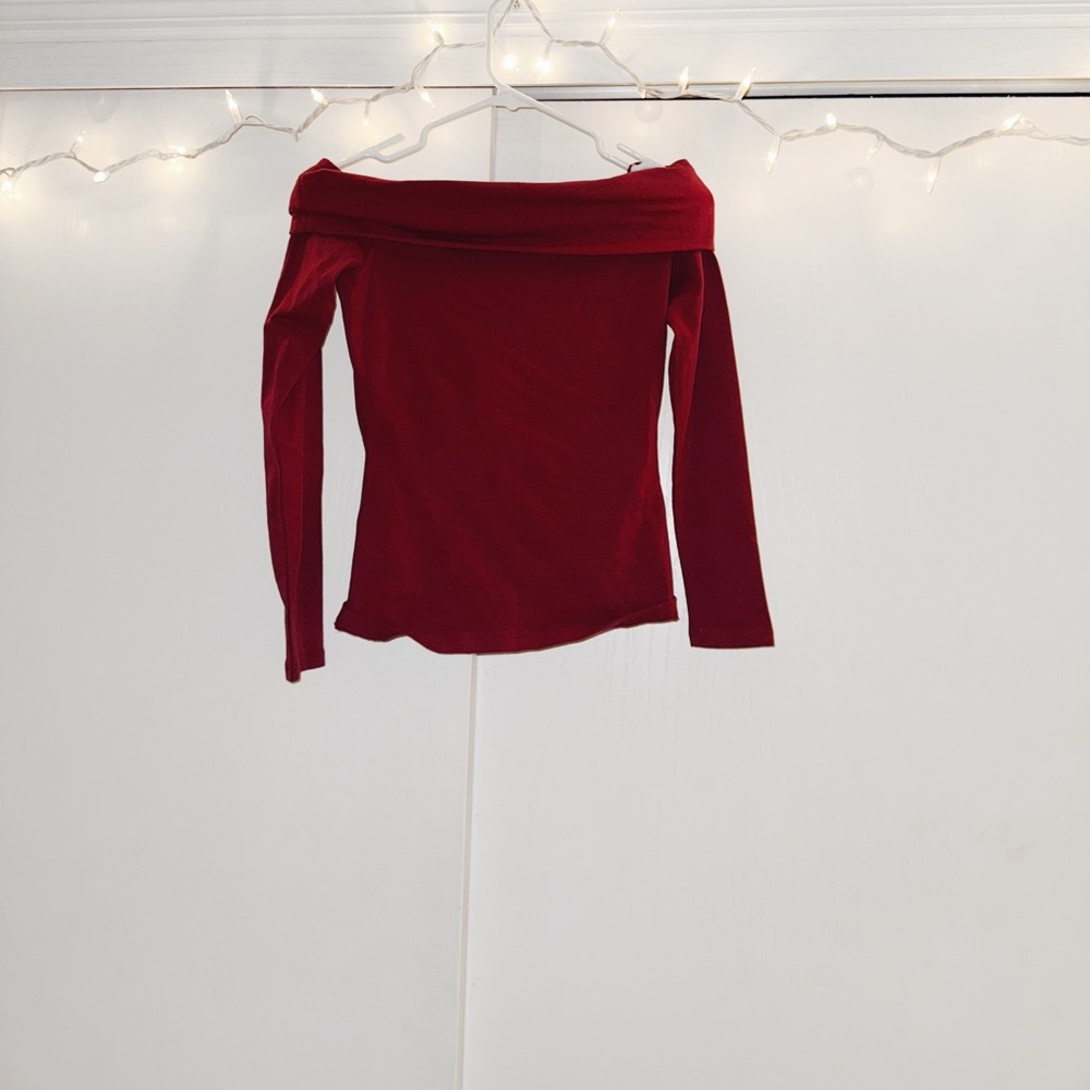 Abercrombie off the shoulder red longsleeve